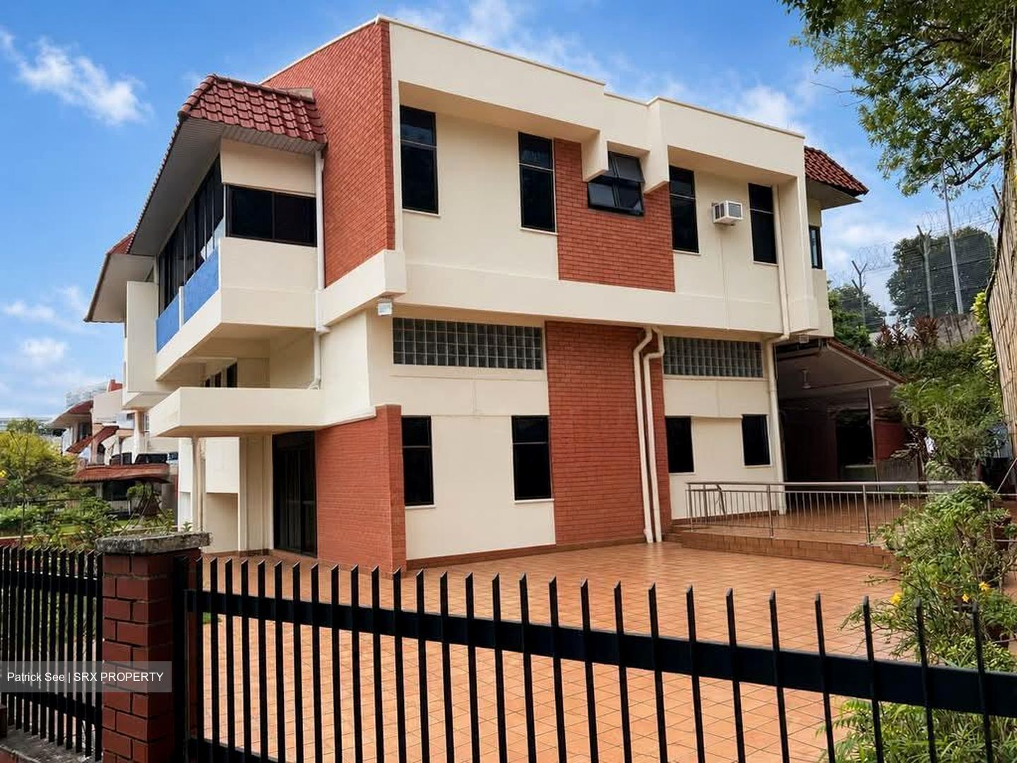 Phoenix Heights (D23), Semi-Detached #599678441
